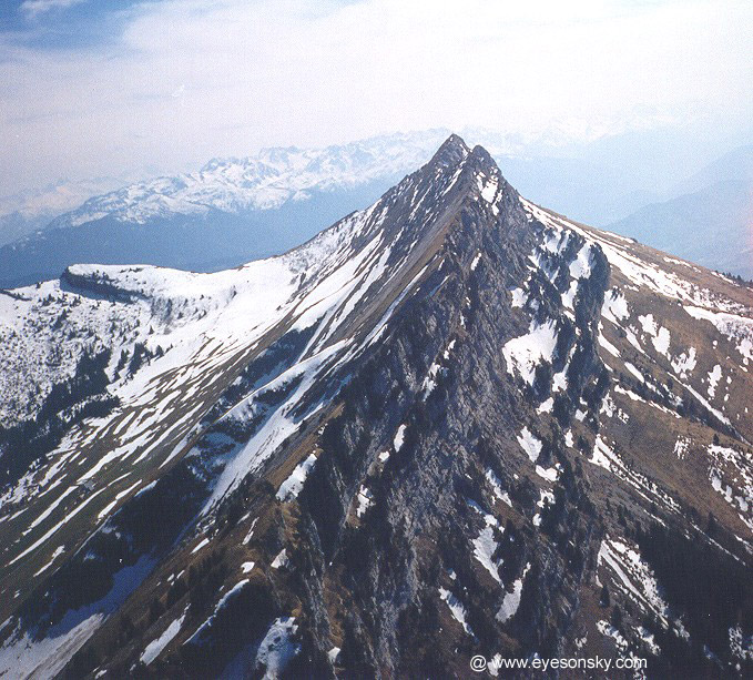 Vols/Vol100km/9 dentdarclusaz.jpg
